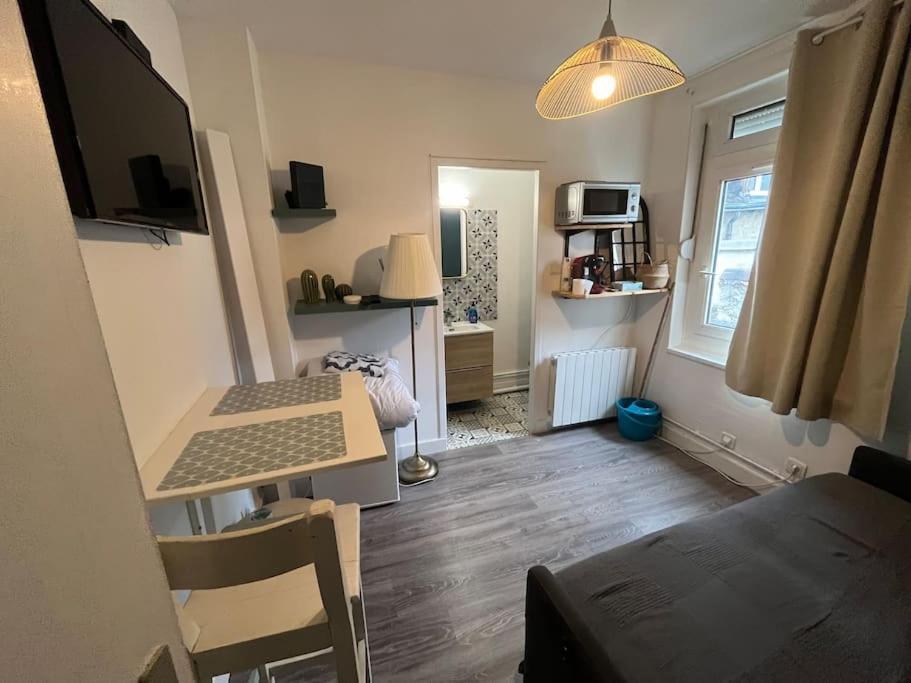 Petit Studio Cosy Apartment Orléans Exterior foto